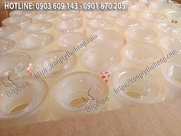 băng keo trong cuộn nhỏ dùng trong văn phòng