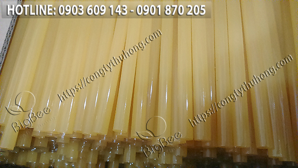 Keo nến silicone dán băng rôn