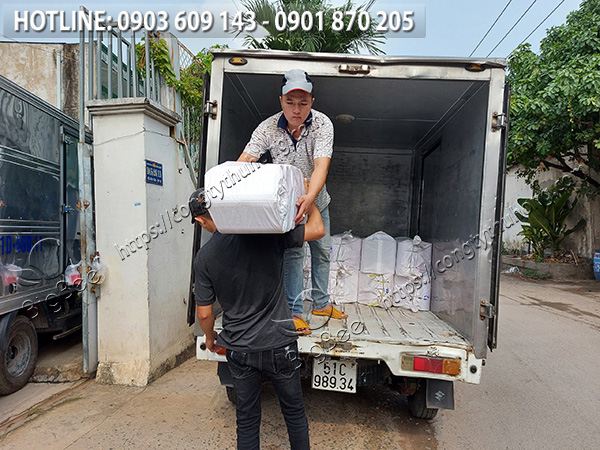 giao hàng băng keo trong 1.2kg 3