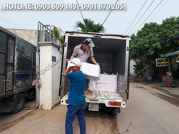 giao hàng băng keo trong 1.2kg 4