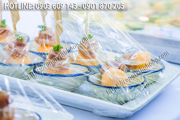 Màng thực phẩm PE bọc thức ăn chế biến sẵn