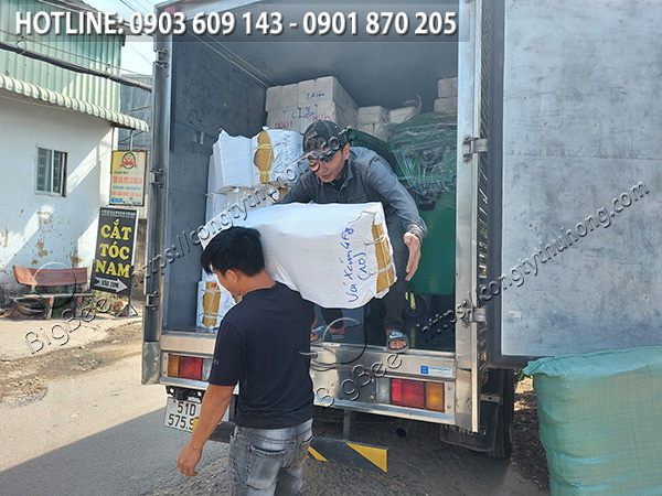 vận chuyển băng keo vải xám 4