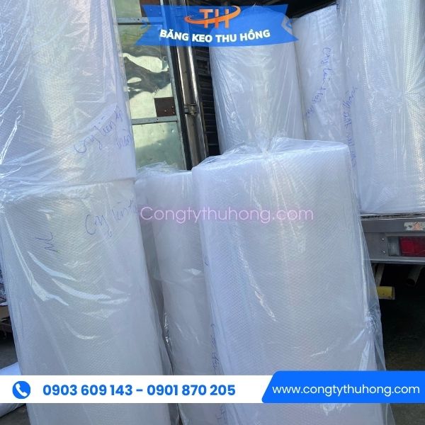 Cuộn xốp nổ ( xốp hơi) quấn hàng Cuộn xốp nổ ( xốp hơi) quấn hàng