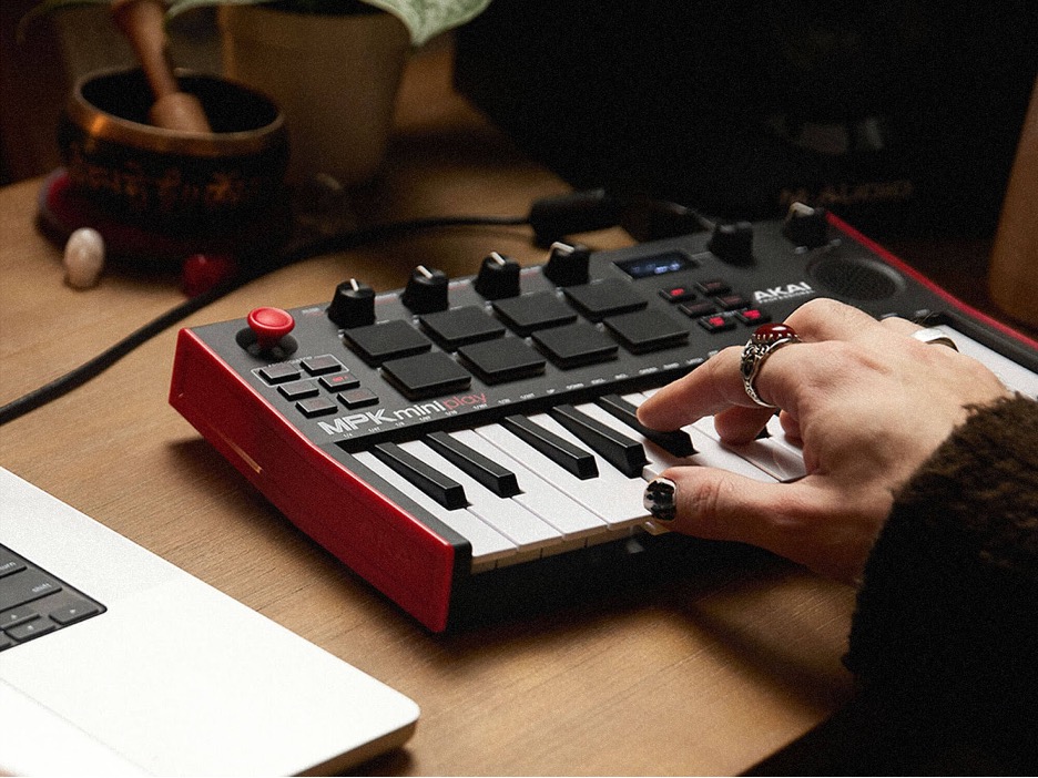 Akai MPK Mini MK3 Chất Lượng Cao Dành Cho Người Mới Bắt Đầu