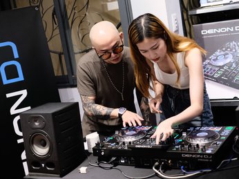 Bàn DJ Được Sử Dụng Nhiều Nhất Trong Các Hệ Thống Âm Thanh Chuyên Nghiệp Hiện Nay