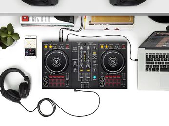 Pioneer DJ Ra Mắt DDJ-400 Cho Người Mới - Thiết Kế Mới, Tính Năng Mới 