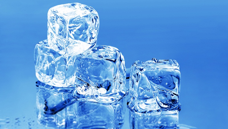 Tiện lợi với khả năng làm đá tự động nhanh chóng Tiện lợi với khả năng làm đá tự động nhanh chóng