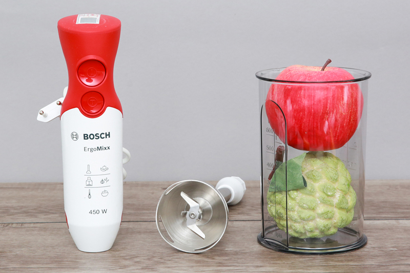 Kèm cốc đựng tiện lợi - Máy xay cầm tay Bosch MSM64110 450W Kèm cốc đựng tiện lợi - Máy xay cầm tay Bosch MSM64110 450W