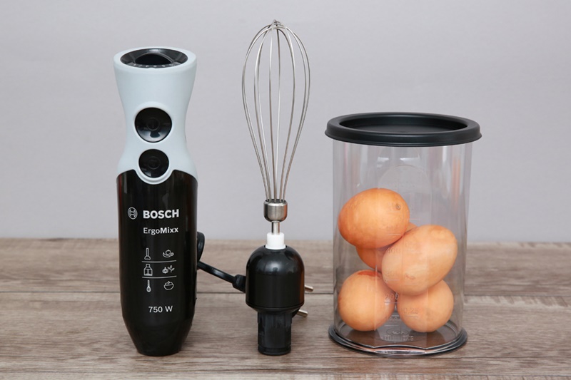 Cây đánh trứng tiện dụng - Máy xay sinh tố cầm tay Bosch MSM67160 Cây đánh trứng tiện dụng - Máy xay sinh tố cầm tay Bosch MSM67160