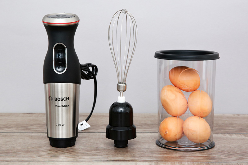 Có que đánh trứng - Máy xay cầm tay Bosch MSM87180 Có que đánh trứng - Máy xay cầm tay Bosch MSM87180