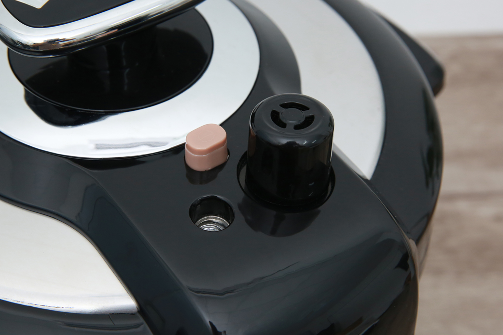 Chức năng xả áp tự động tiện dụng - Nồi áp suất điện BlueStone PCB-5619 5 lít Chức năng xả áp tự động tiện dụng - Nồi áp suất điện BlueStone PCB-5619 5 lít