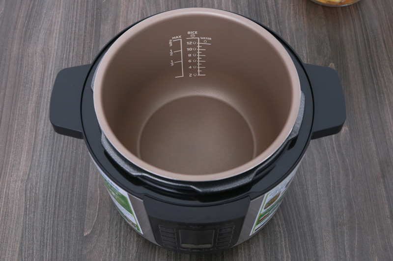 Nồi áp suất điện Philips HD2137/65-2 Nồi áp suất điện Philips HD2137/65-2