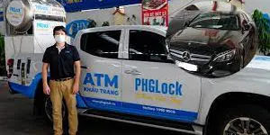 Thẳng tay bán Mercedes để mua xe chở ATM gạo, cha đẻ ATM gạo tuyên bố: sẽ chống dịch đến đồng tiền cuối