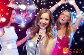 Những lợi ích gì khi bạn hát karaoke mỗi ngày