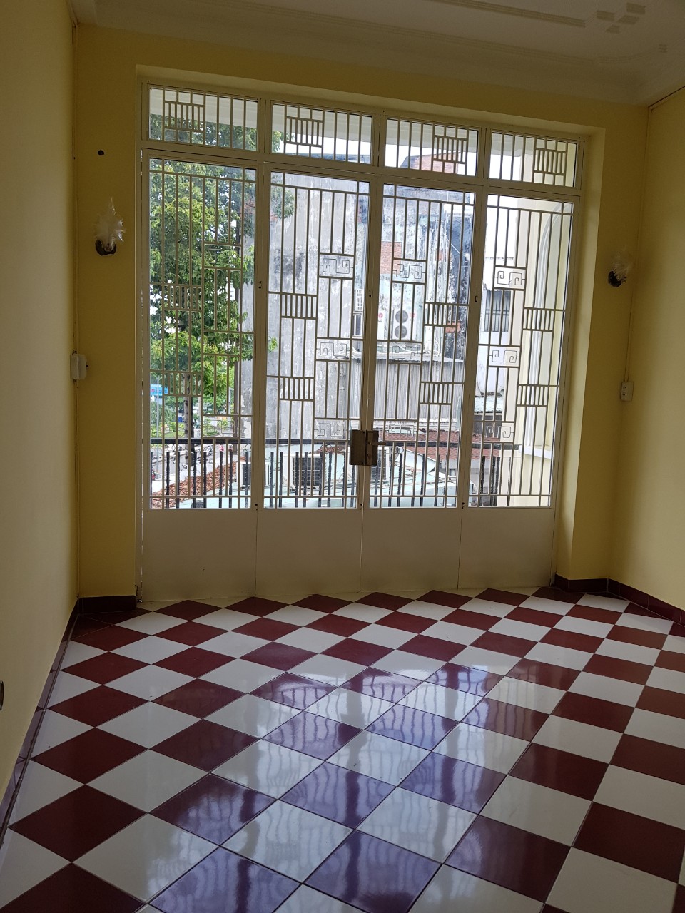 Cho thuê nhà hẻm xe hơi 207 đường 3/2 quận 10 Cho thuê nhà hẻm xe hơi 207 đường 3/2 quận 10