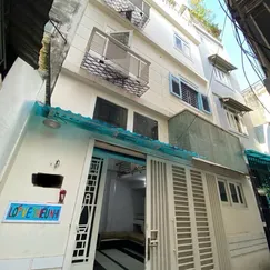 NHÀ HẺM 372/ ĐIỆN BIÊN PHỦ - NGANG 6.26M- GIÁP Q1- Q3 - 5 TẦNG - DTSD 80M2- CHỈ 5.3 TỎI