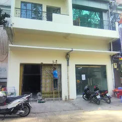 Cho thuê 2 căn Nhà mặt tiền 657 - 659 Trần Hưng Đạo Quận 5