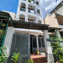 Bán nhà 3 tầng BTCT - 46m2 -  hẻm 185/  đường 3/2 P. Vườn Lài