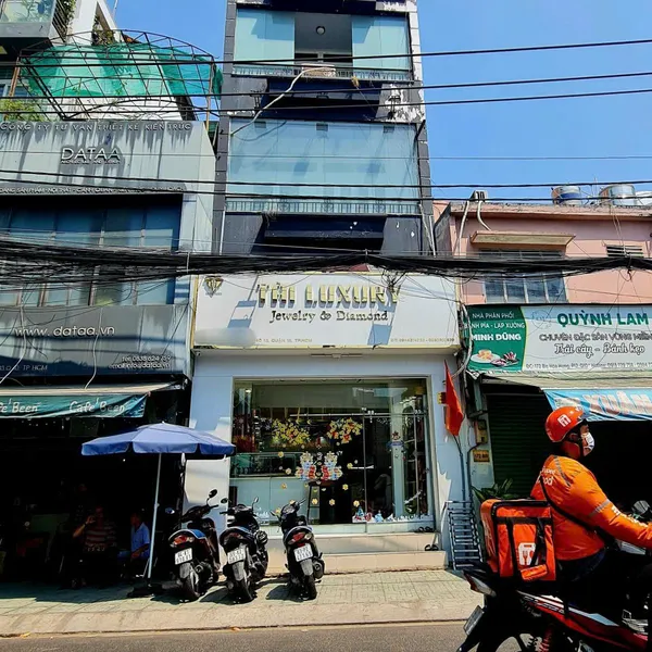 Bán nhà mặt tiền Hòa Hưng Phường 13 Quận 10