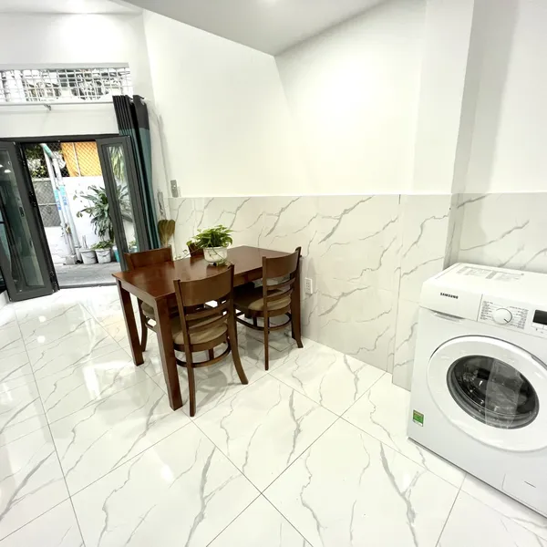 Cho thuê nhà hẻm 59 Huỳnh Tịnh Của Quận 3
