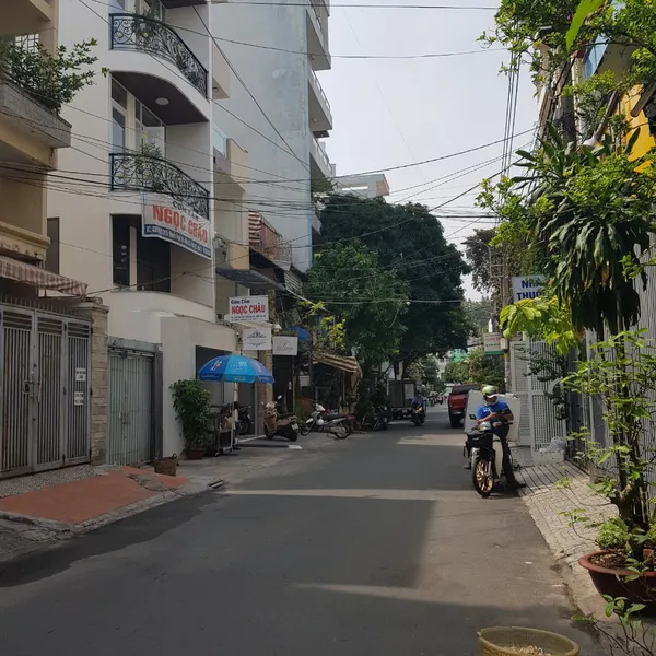 Cho thuê nhà hẻm 2 xe hơi tránh nhau 436B/ đường 3-2, P12, Quận 10