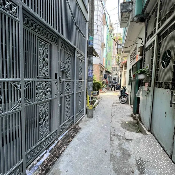 Bán nhà hẻm 211 Vĩnh Viễn Phường 4 Quận 10