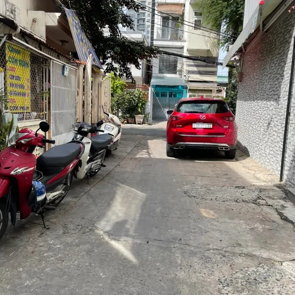 Bán nhà HXH 3/45/ Thành Thái Phường 14 Quận 10.