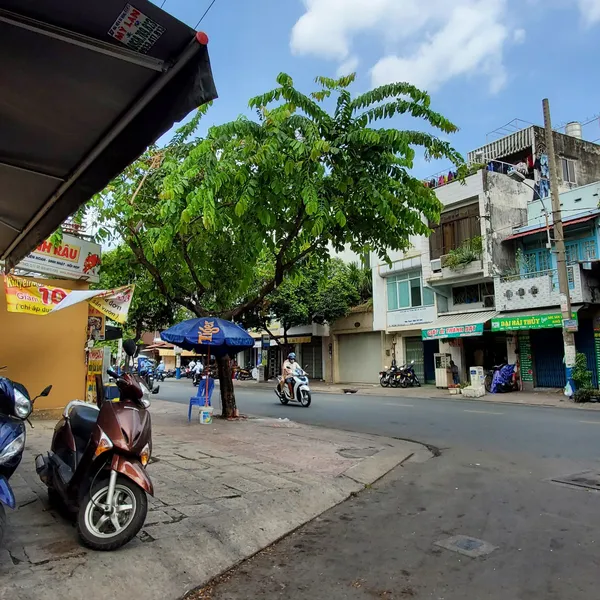 Bán Nhà mặt tiền rộng 192 Bình Thới, Quận 11