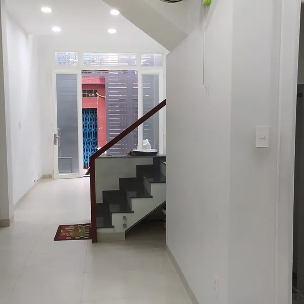 Cho thuê nhà Hẻm 107/ đường 3/2 Phường 11 Quận 10