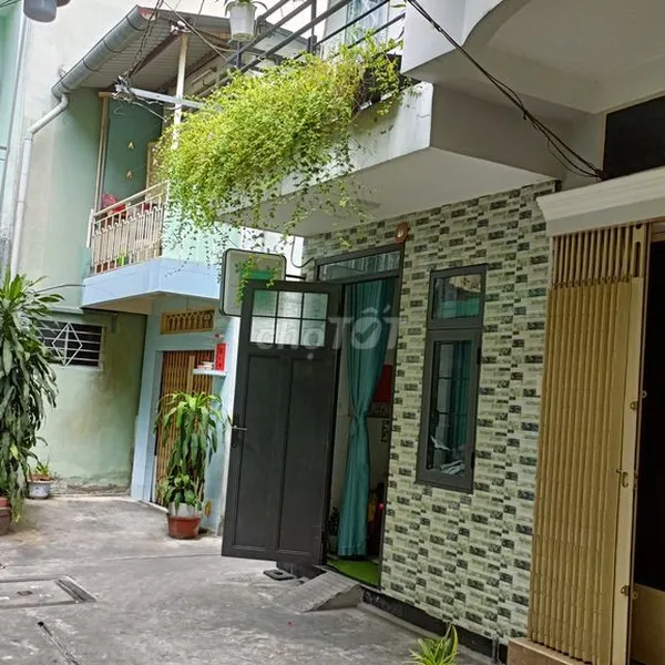 Cho thuê Nhà hẻm thoáng  391/42/Trần Hưng Ðạo, Phường Cầu Kho, Quận 1