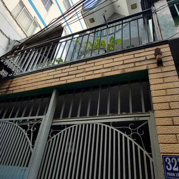 Cho thuê Nhà hẻm 3m 327/ Phan Văn Trị, P2, Quận 5