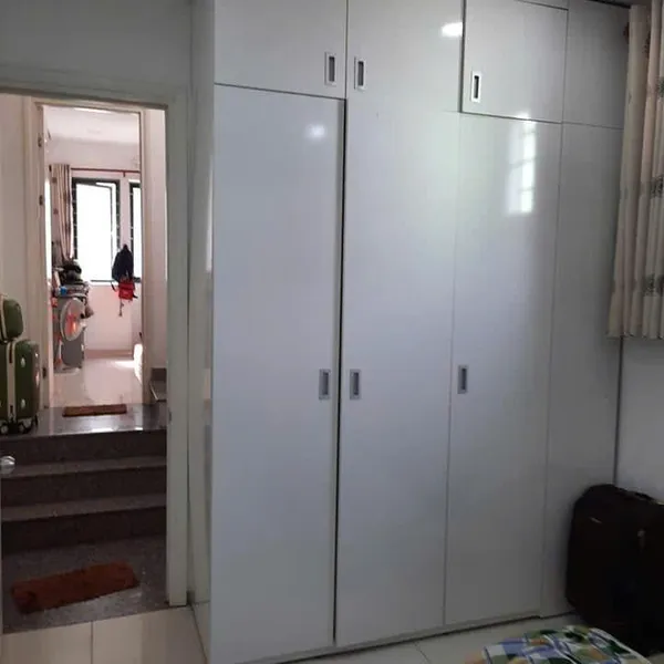 BÁN NHÀ HẺM 490 LÝ THÁI TỔ - 4PN - 4 WC MỚI ĐẸP - VÀO Ở LIÈN