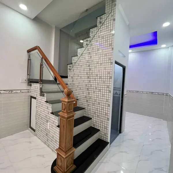 Bán nhà hẻm 211 Vĩnh Viễn Phường 4 Quận 10