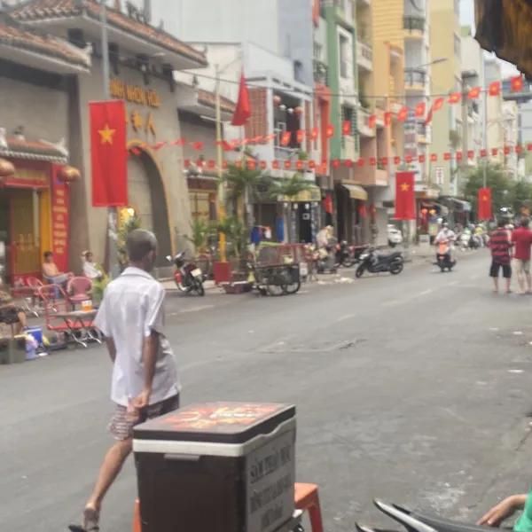Cho thuê Nhà  mặt tiền 25 Cô Giang Quận 1
