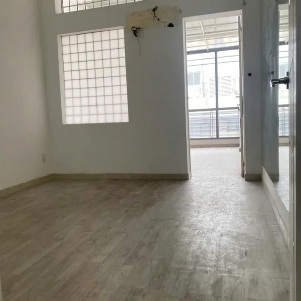Cho thuê Nhà NC 58/ Thành Thái, P.14, Quận 10, HCM