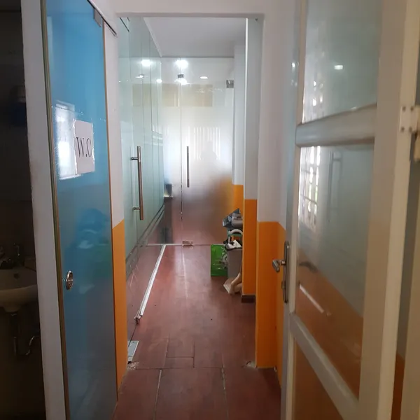 Cho thuê nhà 174 Nguyễn Thiện Thuật, P1, Quận 3