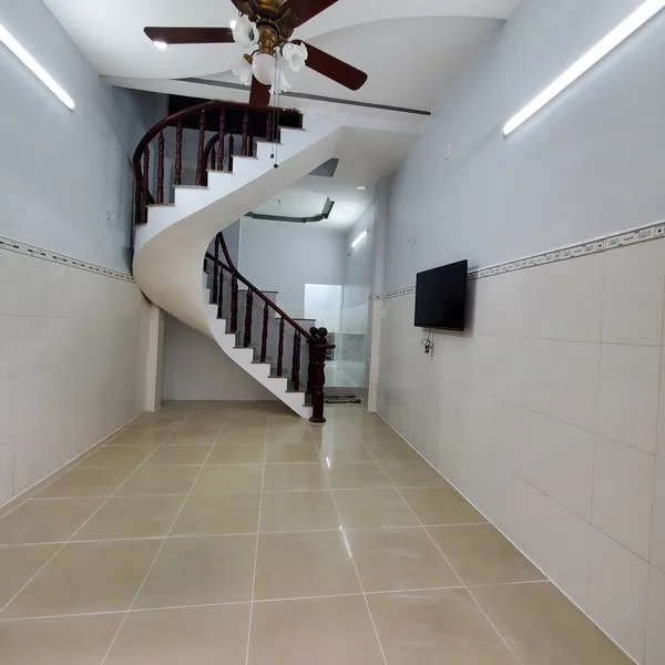 Cho thuê Nhà nguyên căn hẻm 516/ Phạm Thế Hiển P4 Quận 8