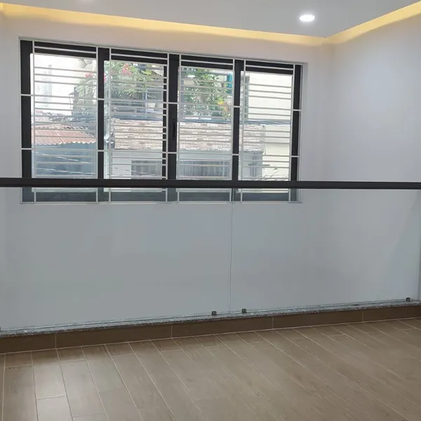 Cho thuê nhà Hẻm 107/ đường 3/2 Phường 11 Quận 10