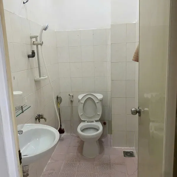 Cho thuê Nhà NC 58/ Thành Thái, P.14, Quận 10, HCM