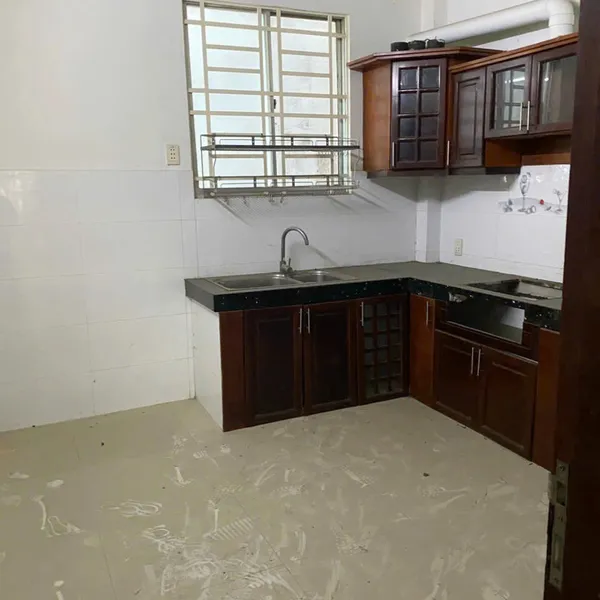 Cho thuê Nhà mặt tiền 194 Tân Phước, P.7, Quận 10, HCM