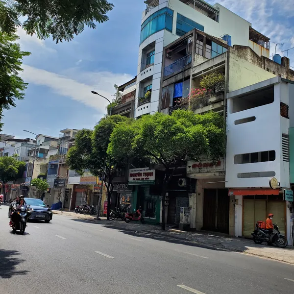 Cho thuê nhà mặt tiền đường Điện Biên Phủ Phường 11 Quận 10