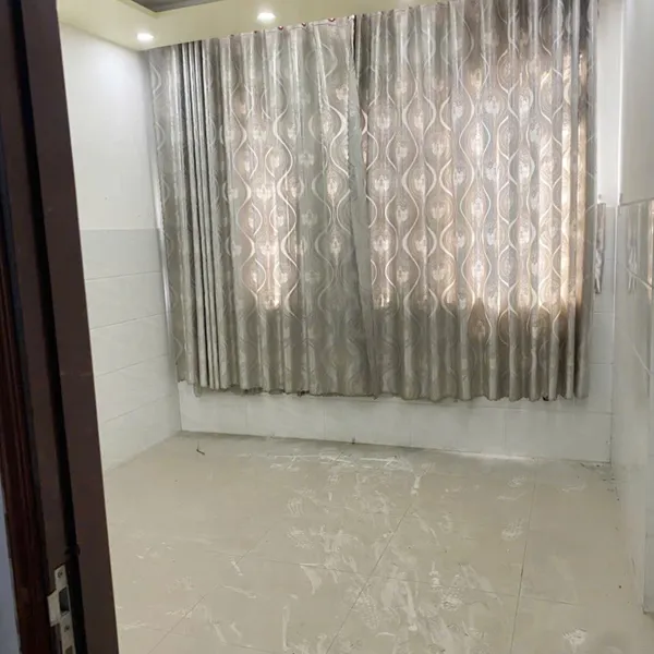 Cho thuê Nhà mặt tiền 194 Tân Phước, P.7, Quận 10, HCM