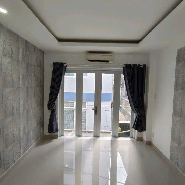 BÁN NHÀ HẺM {4m} 333/ LÝ THÁI TỔ P. VƯỜN LÀI - HCM - ĐỐI DIỆN BV NHI ĐỒNG