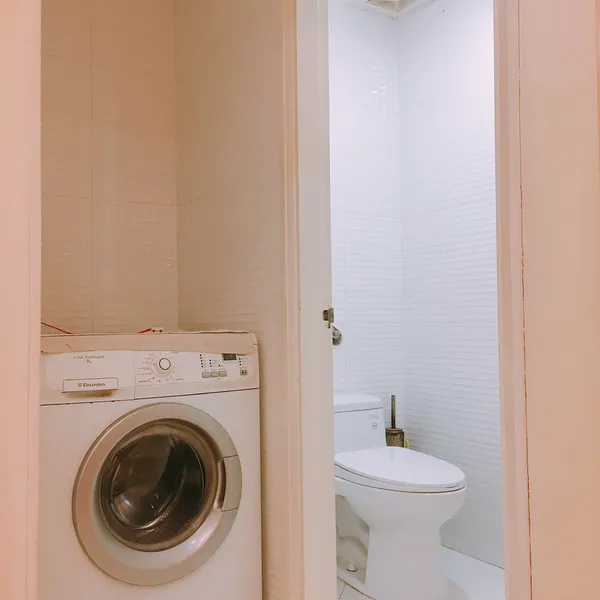 Cho thuê nhà HXH 380/ Nam Kỳ Khởi Nghĩa, Quận 3