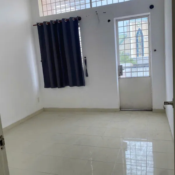 Cho thuê Nhà NC 58/ Thành Thái, P.14, Quận 10, HCM