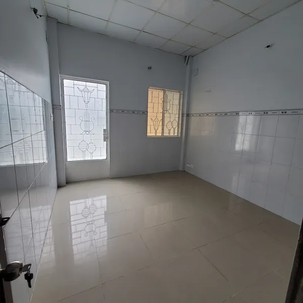 Cho thuê Nhà nguyên căn hẻm 516/ Phạm Thế Hiển P4 Quận 8