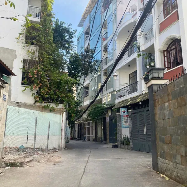 Cho thuê Nhà NC có 5pn - 4wc số 7A/19/ Thành Thái, P.14, Quận 10, HCM