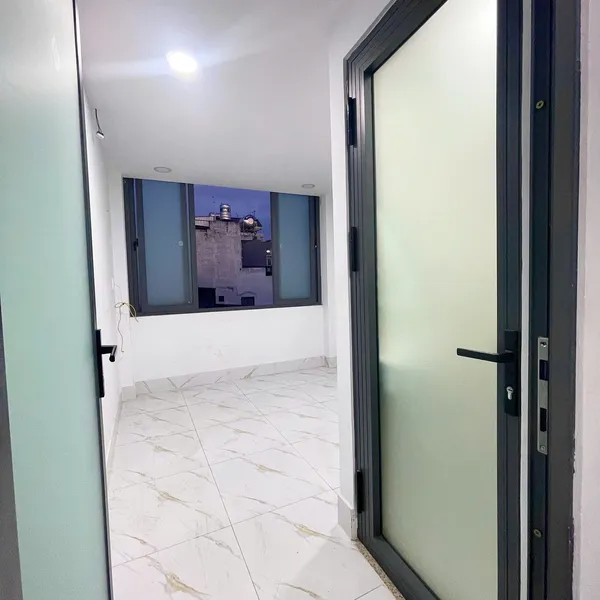 Cho thuê nhà hẻm đẹp trong khu ẩm thực 438 Lê Hồng Phong Quận 10 HCM