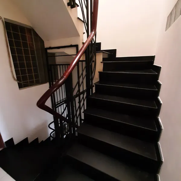 Bán nhà sát chợ Nhật Tảo, Phường 4, Quận 1