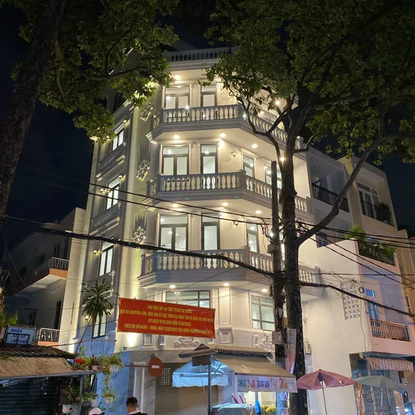 Cho thuê Nhà mặt tiền 197  Ngô Quyền P.6 Quận 10 HCM